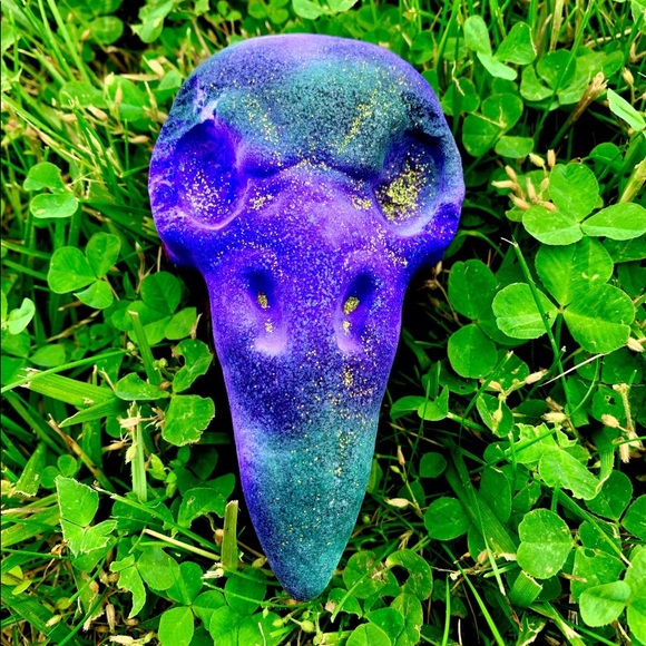 The raven bath bomb - Picture 2 of 2